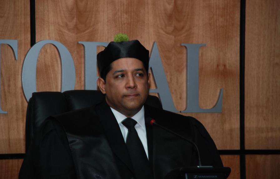 Critican a exjuez del TSE John Guiliani por comentario sobre muerte de presidente del CONA