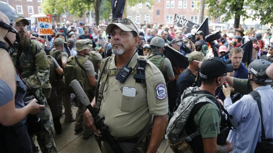 Demandan a nacionalistas por violencia en Charlottesville 