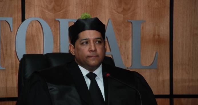 Exjuez pide disculpas por comentario sobre la muerte de Yuniol Ramírez