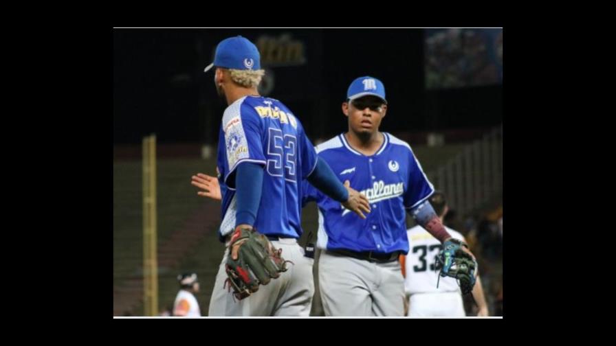 Navegantes de Magallanes vencen a las Águilas Zulia en 17 innings 