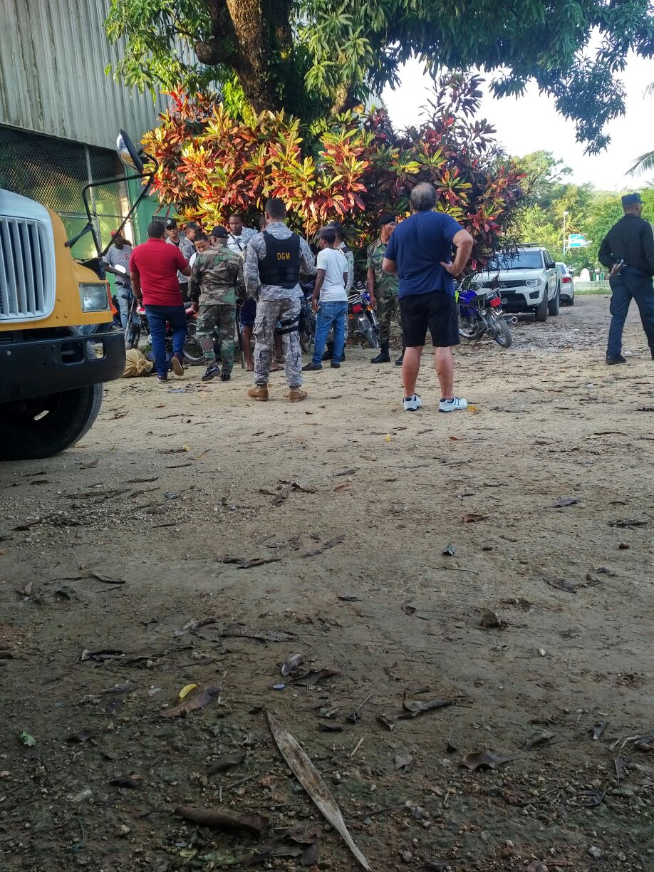 Inspectores de Migración visitaron varias comunidades.