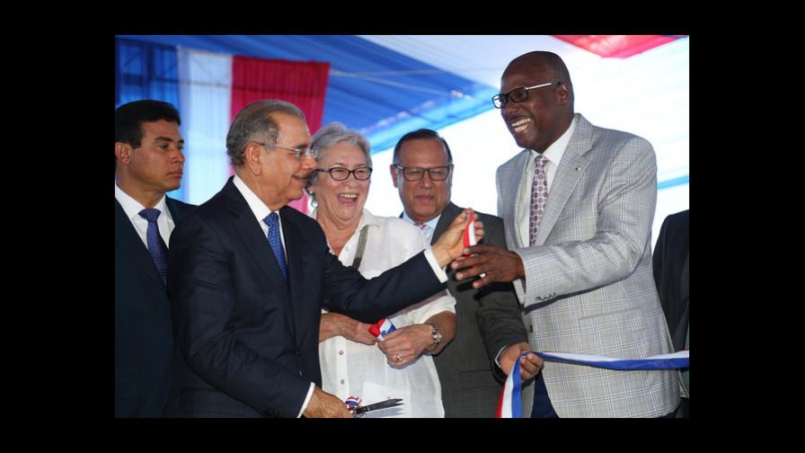 Vecinos de San Isidro reciben Centro de Diagnóstico y Atención Primaria