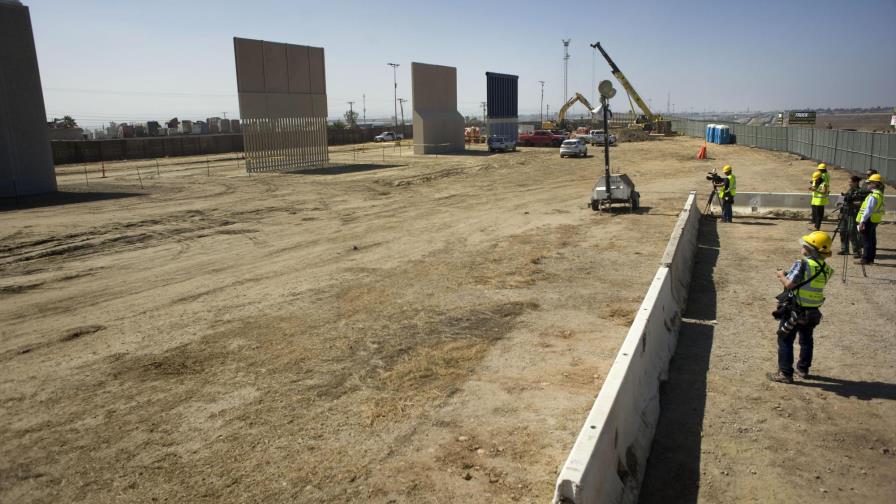 Avanza construcción de prototipos del muro según lo estimado por Gobierno de EE.UU. 