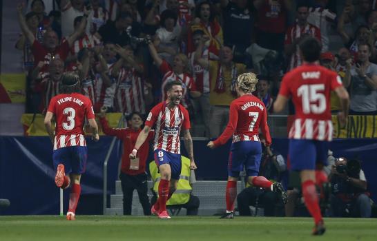 Luis Suárez rescata empate para el Barcelona ante el Atlético 