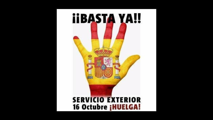 Personal laboral de España en el país se suma a huelga por mejores salarios