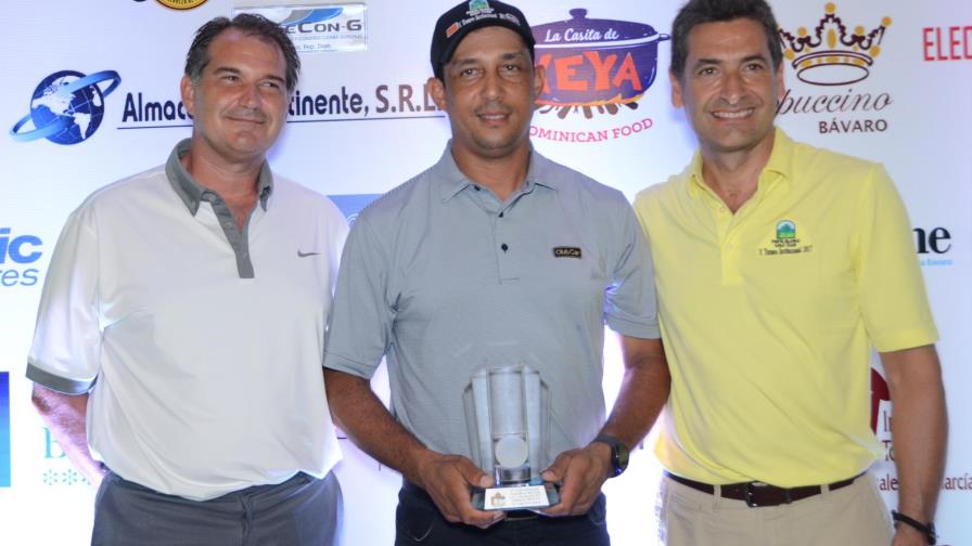 César Rodríguez y Cecilia Rosado, ganan X Edición Torneo de Golf Punta Blanca