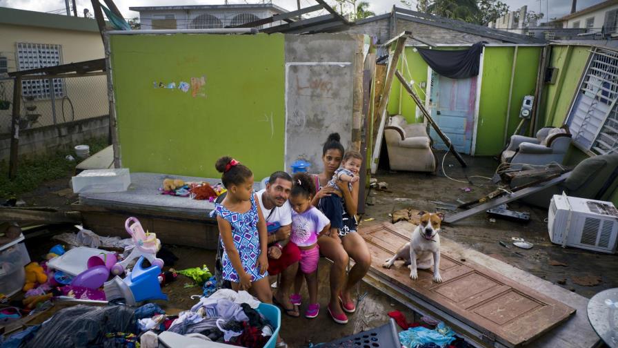 Más de 5 mil personas están en albergues de Puerto Rico tras perder sus casas en huracán Más de 5 mil personas están en albergues de Puerto Rico tras perder sus casas en huracán