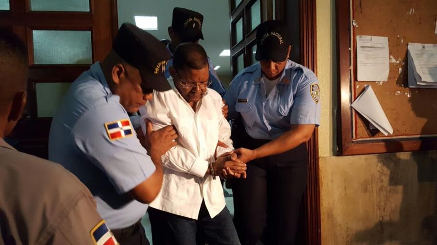 Aplazan juicio contra Arsenio Quevedo, exfuncionario de la OMSA y acusado de sicariato Aplazan juicio contra Arsenio Quevedo, exfuncionario de la OMSA y acusado de sicariato