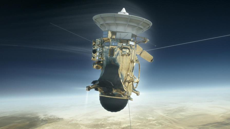 La NASA divulga datos de la sonda Cassini justo antes de desintegrarse