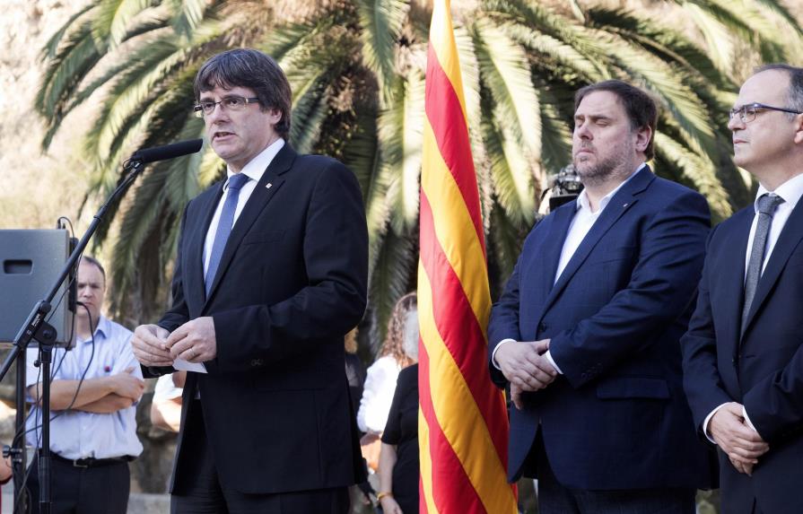Puigdemont elude responder al Gobierno español si declaró la independencia