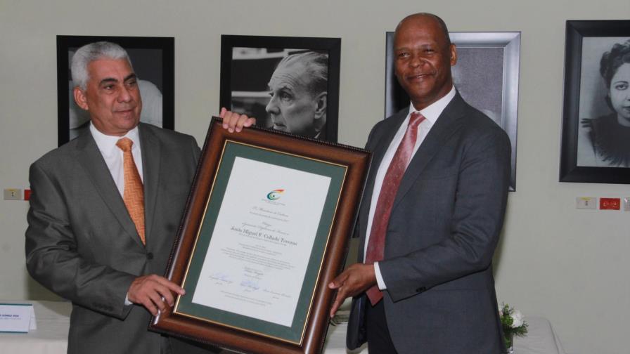 Cultura entrega los Premios Anuales de Literatura 2017 Cultura entrega los Premios Anuales de Literatura 2017