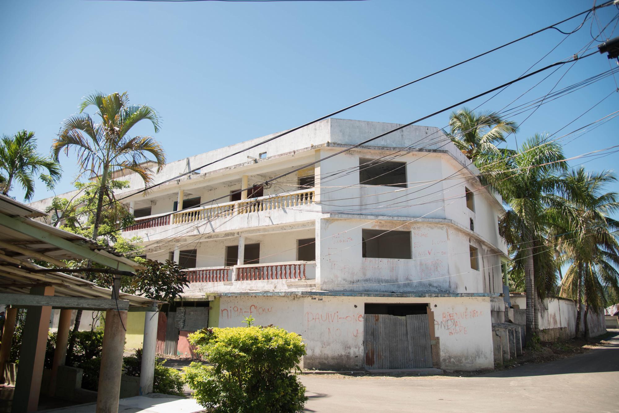 Una de las propiedades abandonadas en Jardín Deportivo