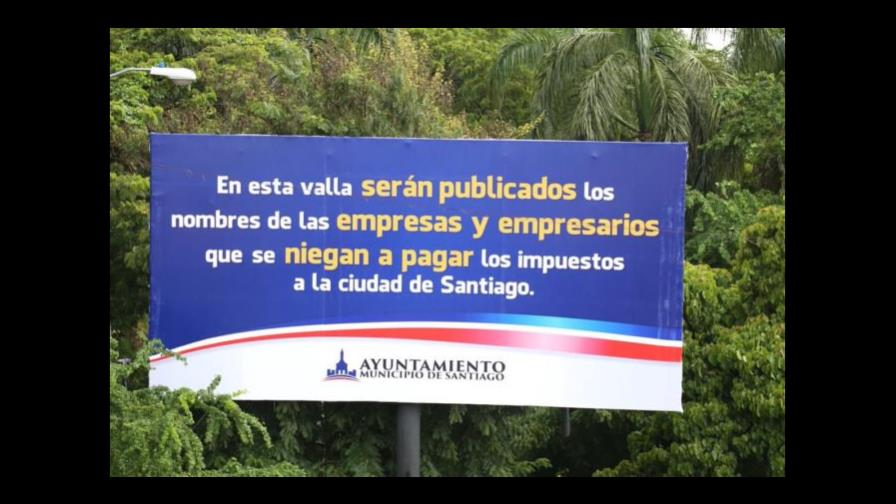 ACIS exhorta a sus asociados a no pagar al ayuntamiento de Santiago si los publica en valla