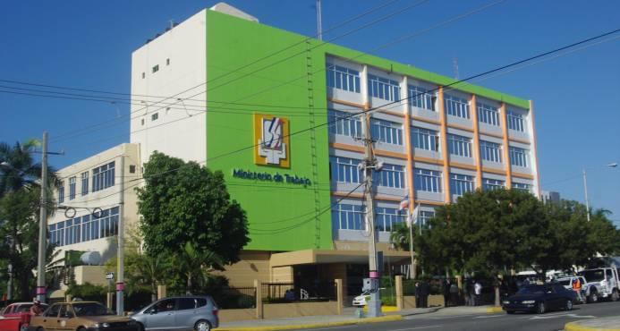 Ministerio de Trabajo invita a jornada de empleo en Santiago