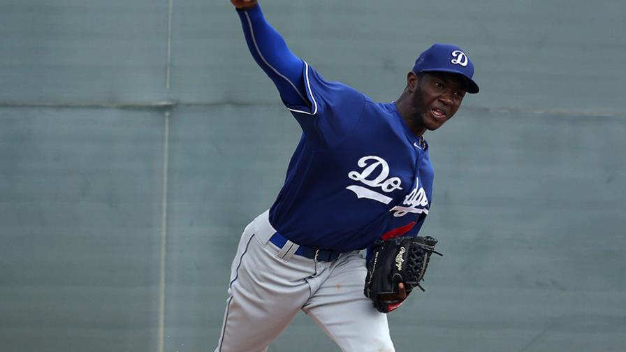 Demandan prospecto por no pagar US$105 mil en joyas en Miami