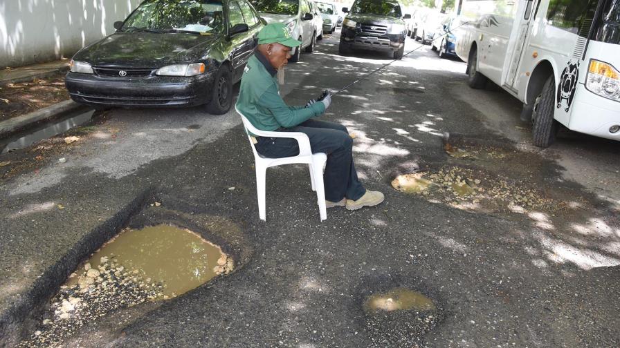El clamor de Gascue por bacheo