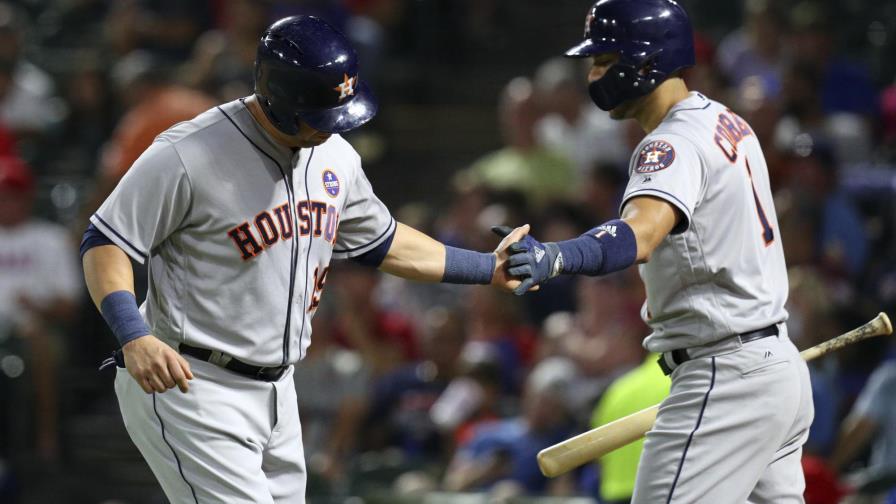 Huracán y chat fortalecen solidaridad entre boricuas en Grandes Ligas 