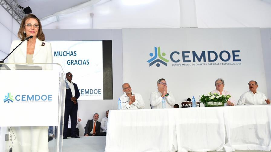 Comienzan construcción de un centro especializado para diabetes y obesidad 