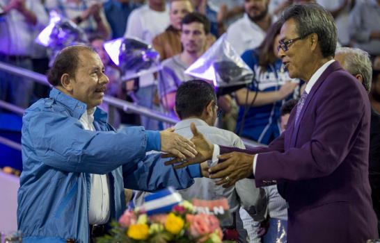 Nicaragua tiene un nuevo estadio de béisbol y se llama Dennis Martínez