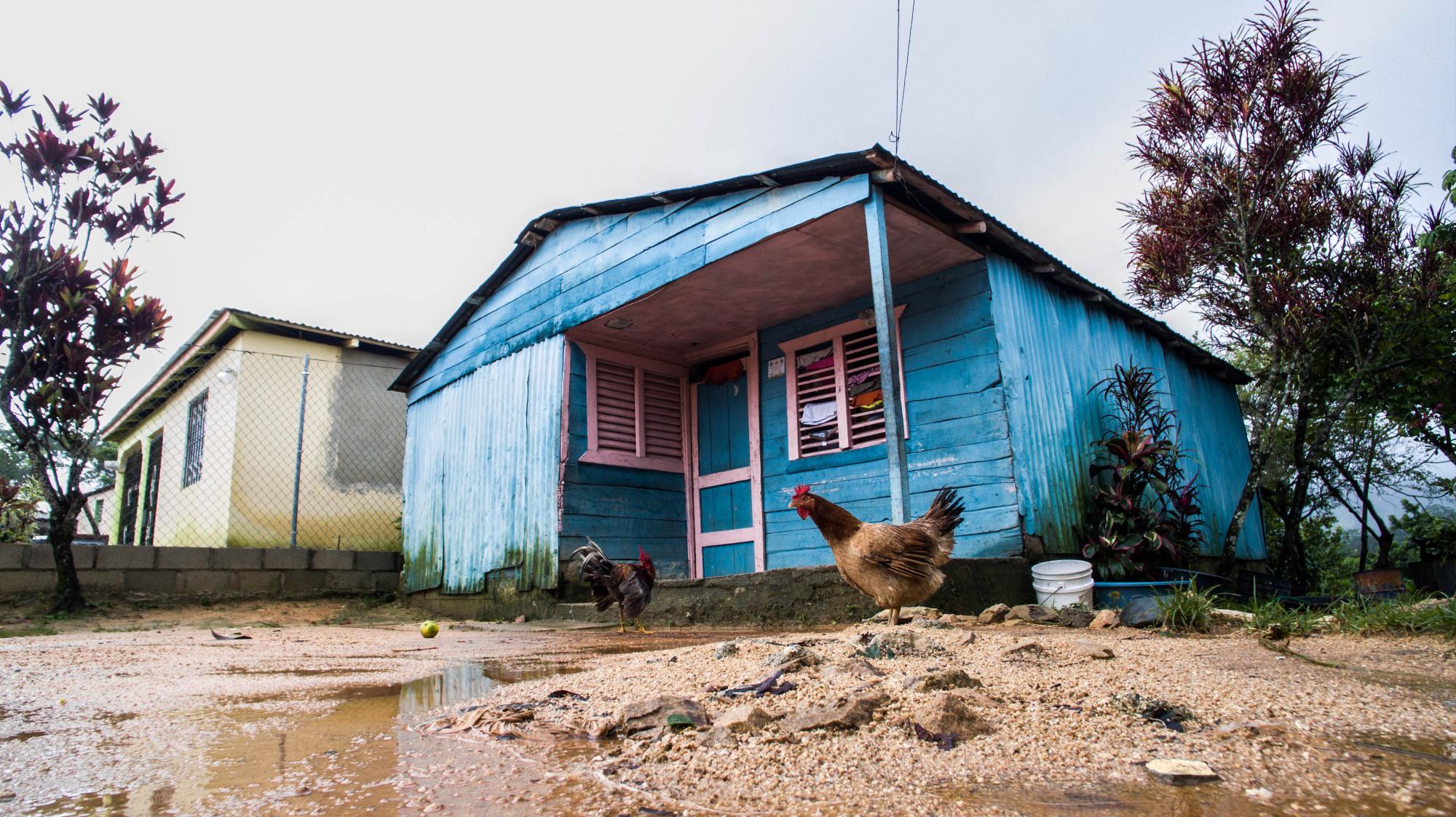 La comunidad de Las Tres Veredas no cuenta con un sistema de tratamiento de aguas residuales.