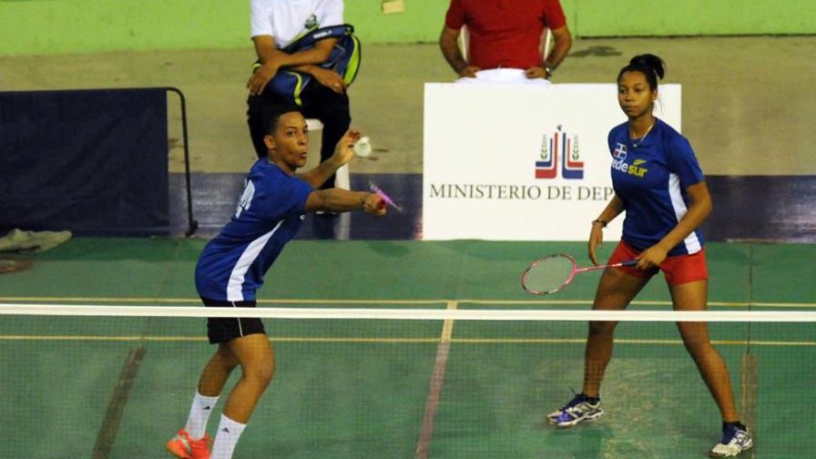 Brito, Jiménez, Linares y Polanco, a finales Bádminton Juvenil Santo Domingo 2017