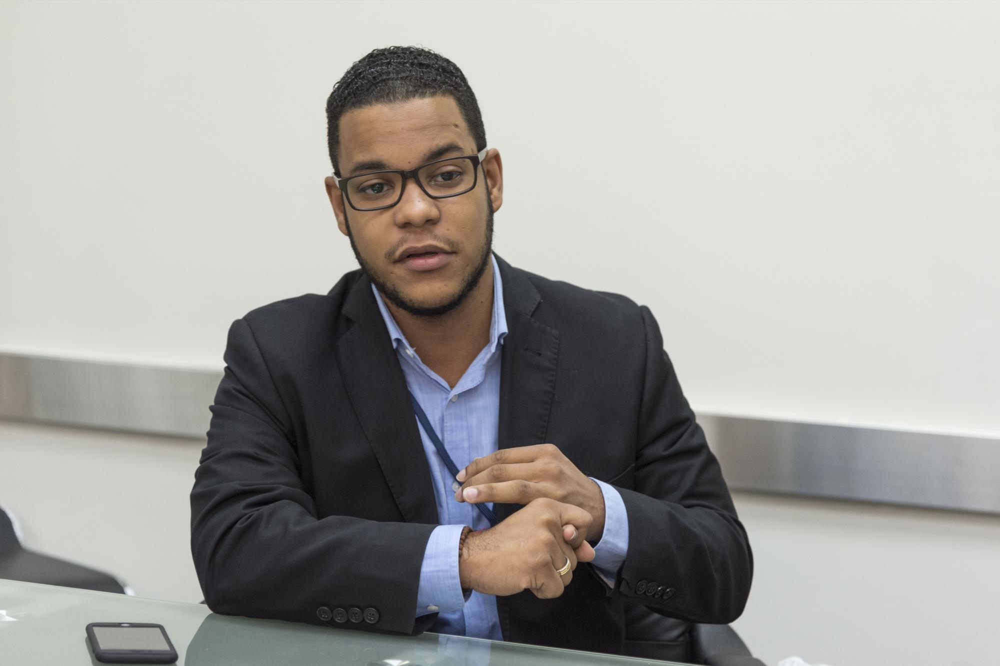 Ángel Serafín Cuello, vocero Casa Ya. Responsable de incidencia de ciudad Alternativa. 