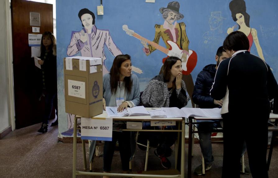 Argentina acude a las urnas agitada por el caso Maldonado 