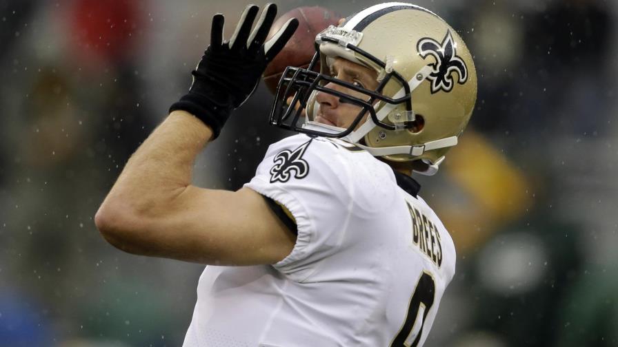 Saints superan errores y derrotan 26-17 a Packers 