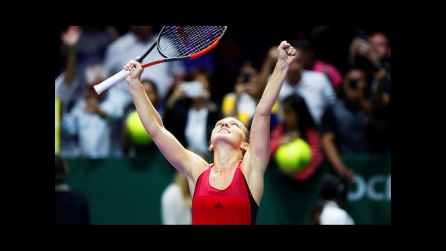 Simona Halep sigue al frente del escalafón mundial del tenis femenino