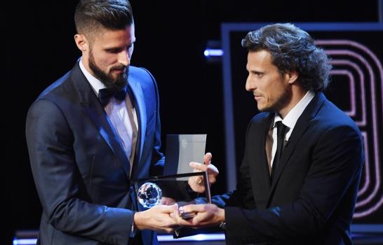 Cristiano Ronaldo ganó el premio “The Best” de la FIFA por segundo año corrido como mejor del mundo