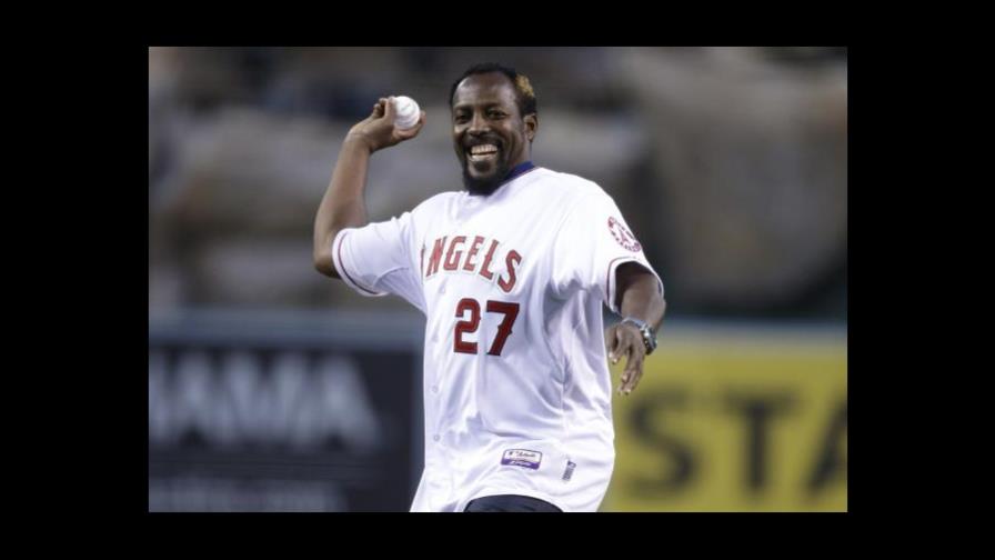 Vladimir Guerrero y Bartolo Colón participarán en softból de la Policía Comunitaria