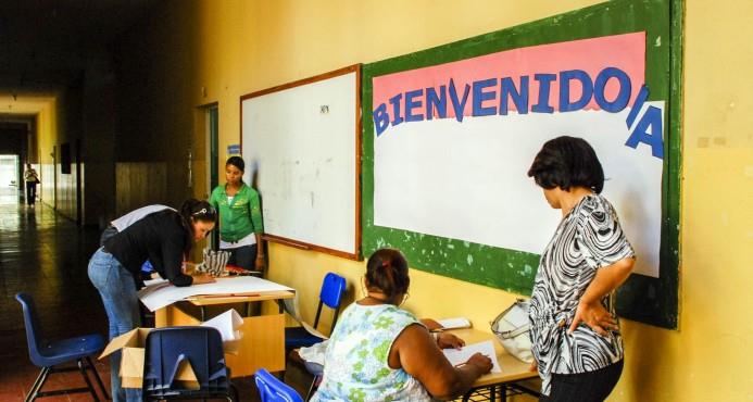 Culpar a los docentes por el bajo rendimiento educativo es “injusto”, estima la Unesco