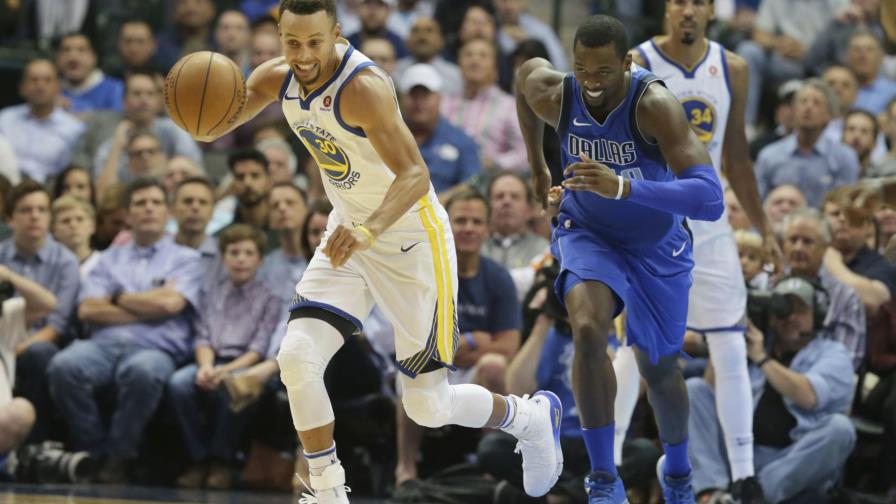 Stephen Curry Jy Kevin Durant enderezan la marcha de los Warriors 