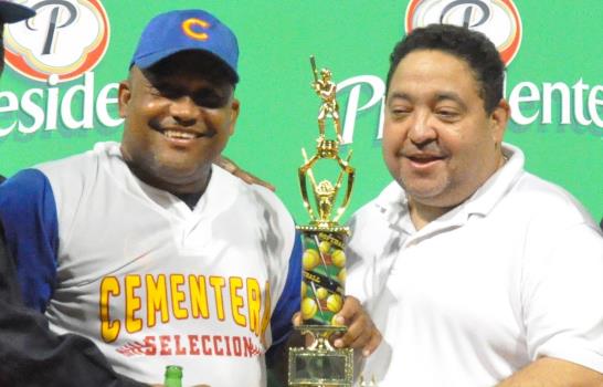 La Cementera ganó medio millón de pesos en obras en torneo de sóftbol