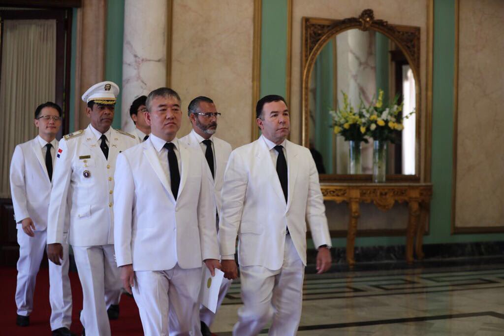 Byung-Yun Kim, embajador de la República de Corea.