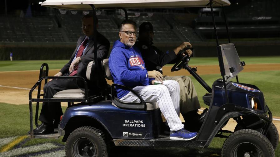 Cachorros contratan a Chili Davis como coach de bateo 