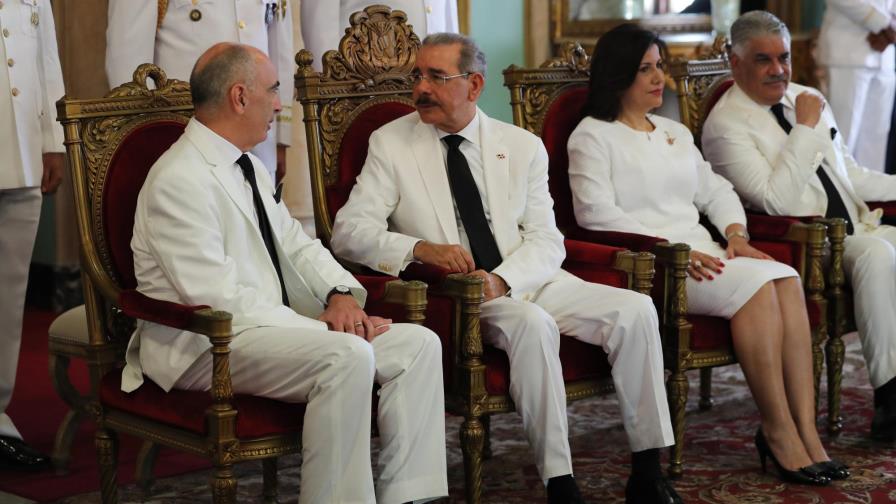 Danilo Medina: “Yo hablo”; Margarita dice que es inteligente administrar el silencio Danilo Medina: “Yo hablo”; Margarita dice que es inteligente administrar el silencio