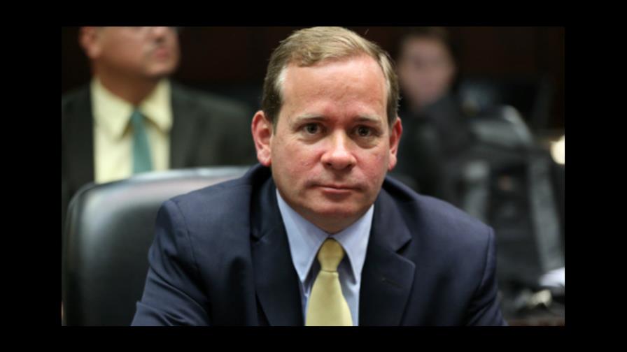 En Venezuela destituyen gobernador opositor recién electo 