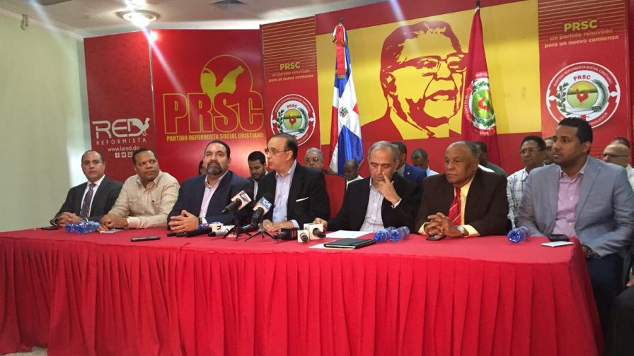 Reformistas critican nuevo presupuesto; dicen causará alzas
Los reformistas critican el nuevo presupuesto; dicen causará alzas Reformistas critican nuevo presupuesto; dicen causará alzas
Los reformistas critican el nuevo presupuesto; dicen causará alzas