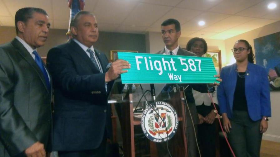 Desvelarán rótulo en esquina del Alto Manhattan en honor a víctimas del vuelo 587