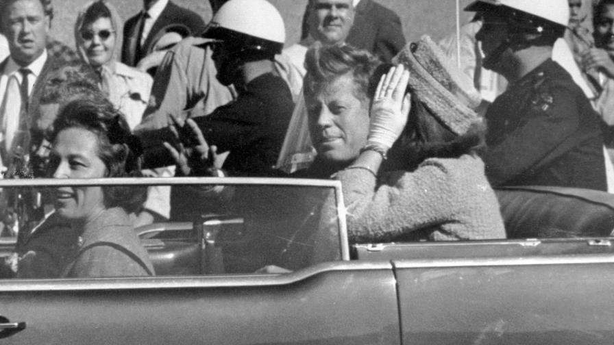 Detalles enigmáticos, pero no explosivos en archivos sobre asesinato de Kennedy