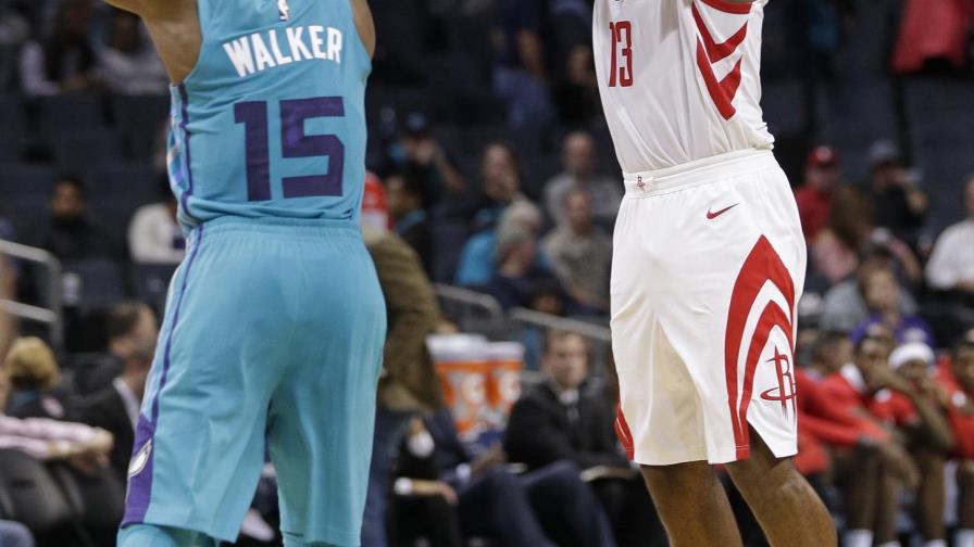 Con ‘triple doble’ de Harden, Rockets vencen a Hornets 