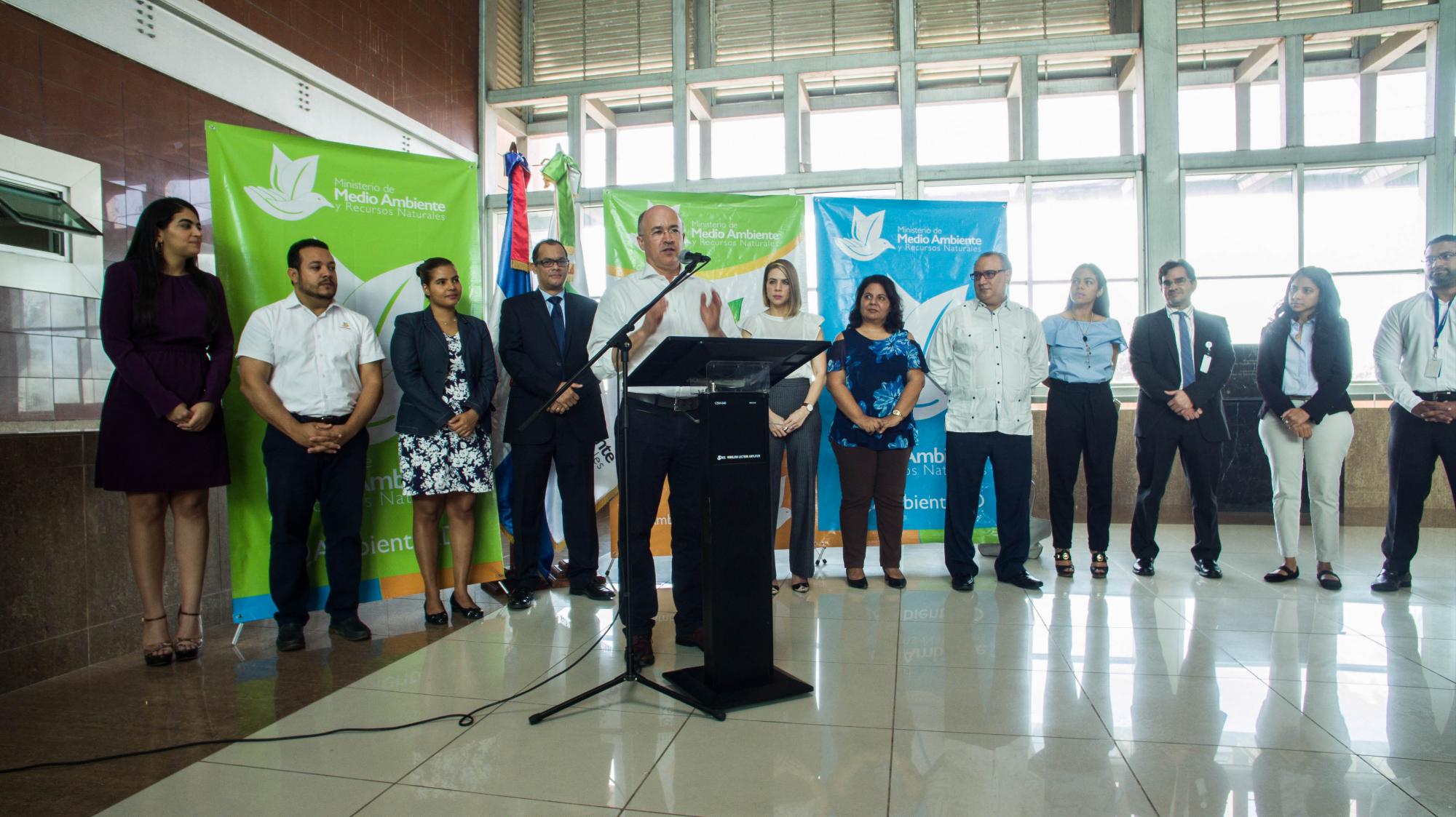 El Ministro de Medio Ambiente duranta la apertura del evento.