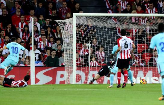 Leo Messi y Ter Stegen deciden un intenso duelo en La Catedral Ramón Orosa