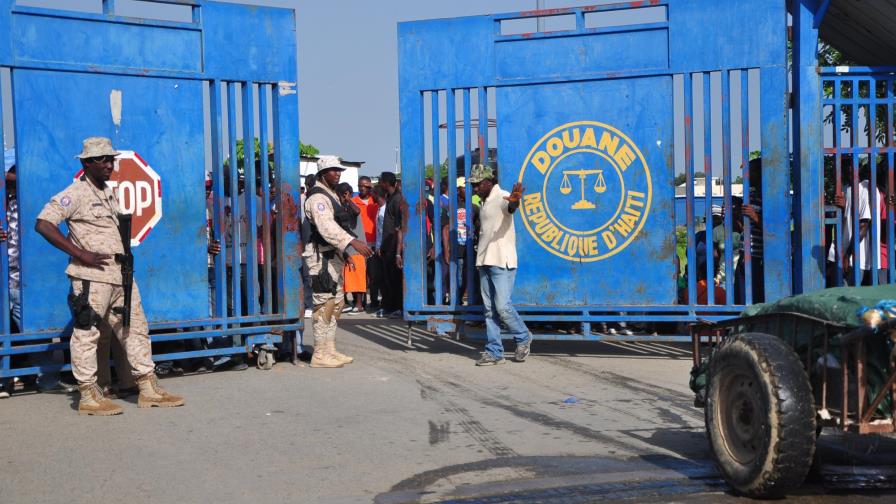 Estados Unidos entrega fondos a Policía Fronteriza de Haití para operaciones