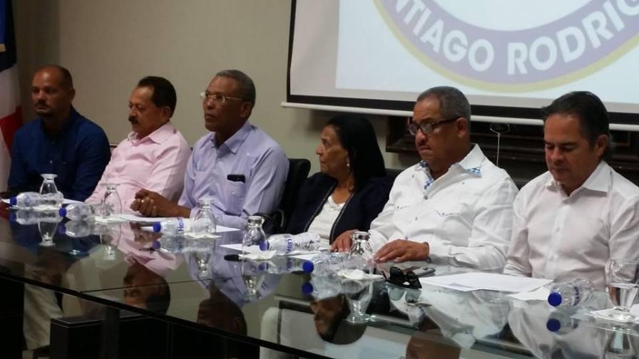 Reclaman al Gobierno construir una presa en Santiago Rodríguez