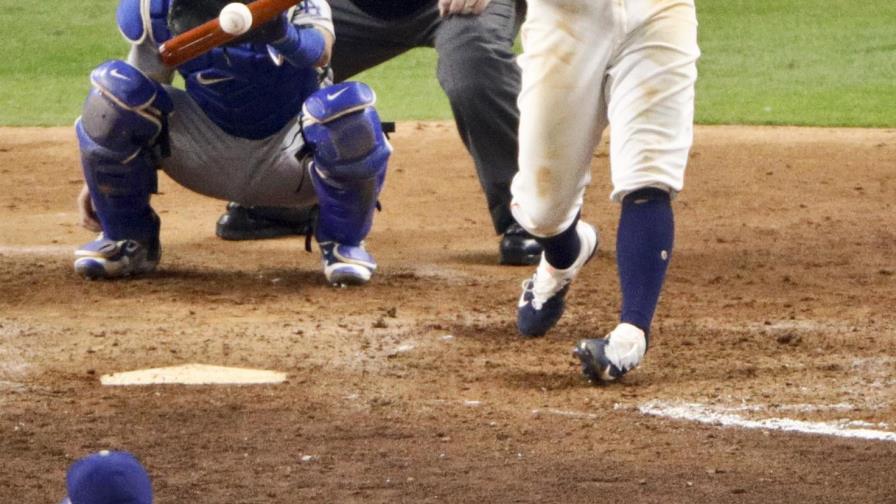 Relevistas de Astros y Dodgers, agotados en Serie Mundial 