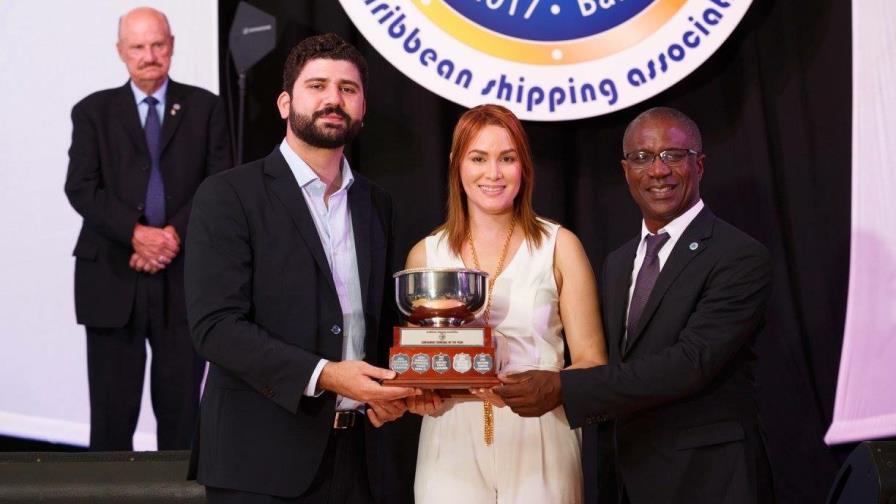 DP World Caucedo gana premio a “Mejor Terminal de Contenedores de la Región 2017” DP World Caucedo gana premio a “Mejor Terminal de Contenedores de la Región 2017”