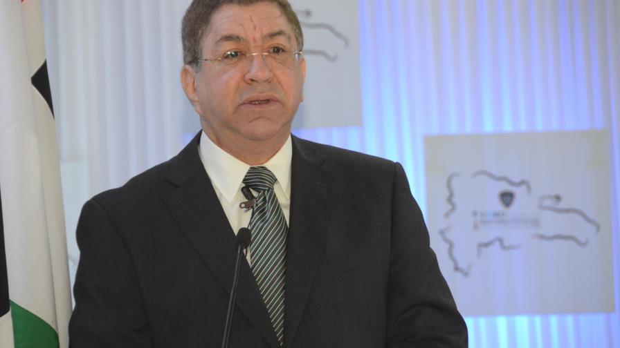 Presidente Danilo Medina felicita al director de Diario Libre por su elección al Consejo de la SIP