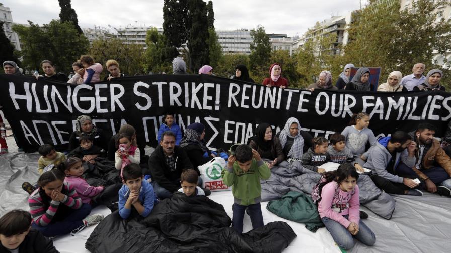 Grecia sopesa medidas de emergencia para migrantes